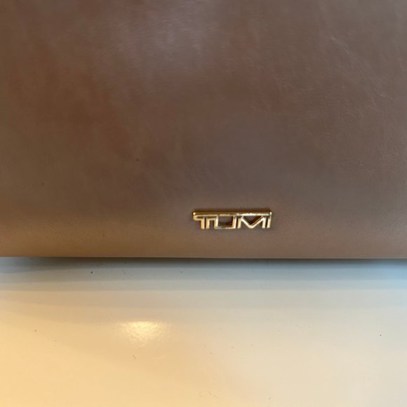 Tumi Rose Gold Belden bag - Picture 3 of 9